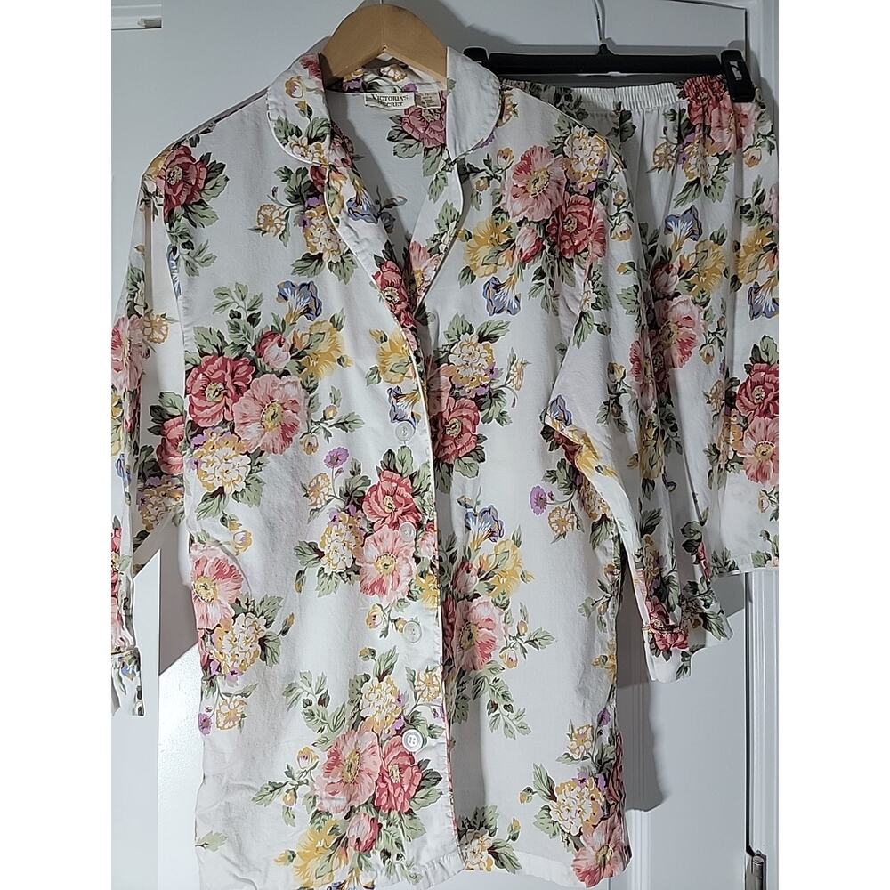 VICTORIA'S SECRET Gold Label Vtg Floral Pajama Set W/Long Shorts Modest Sz S HTF